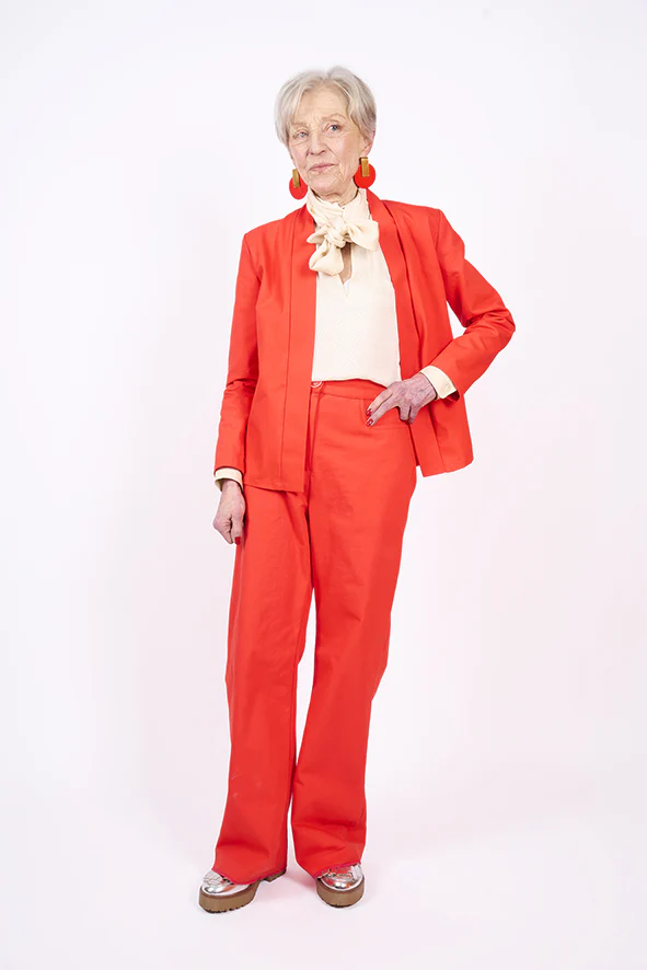 Veste courte "Kim" en denim rouge – Image 2