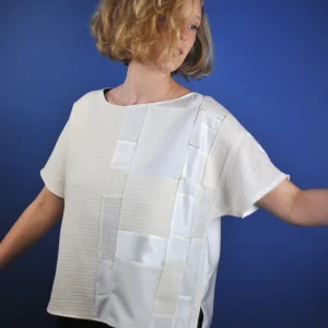 Top minuit* patchwork blanc kintsugi souligné d'or