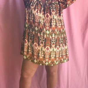 Robe Alberta - grande taille droite motifs ethnique kaki et orange