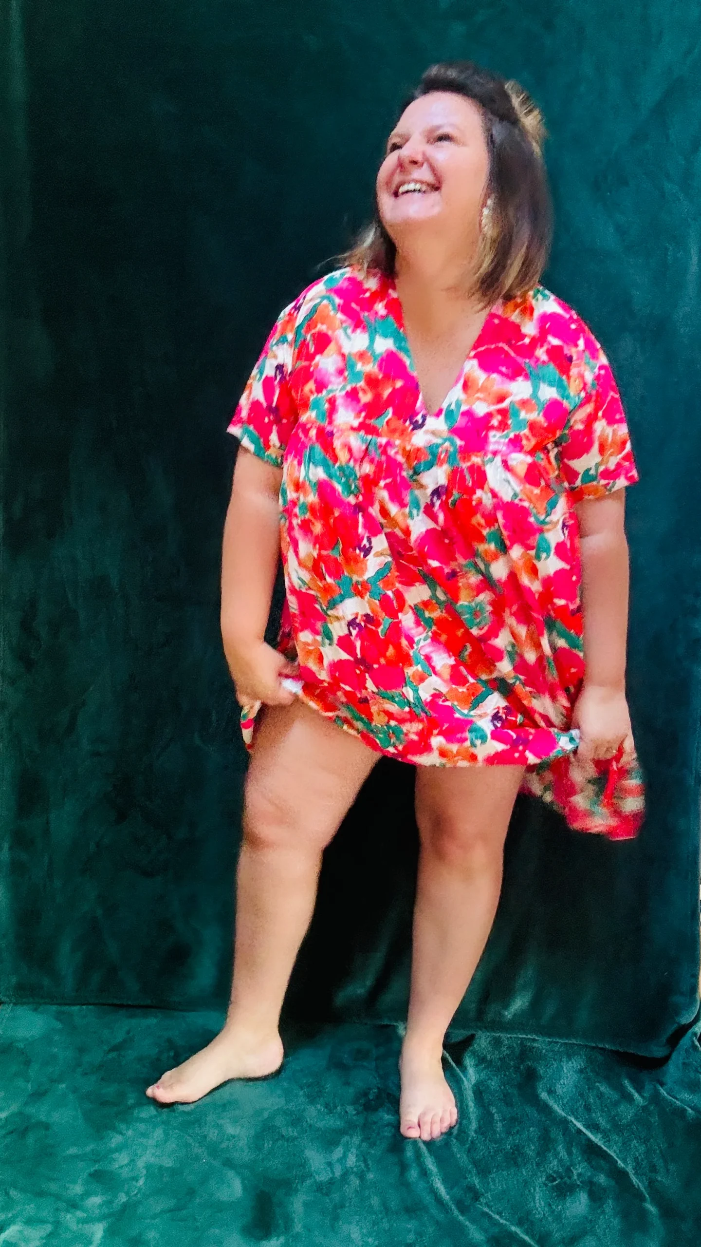 Robe "Short" Felicia grande taille motif fleuris colorés – Image 5